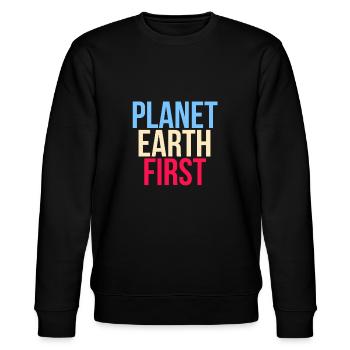 Planet Earth First - Fridays For Future - Stanley/Stella Unisex Bio-Sweatshirt CHANGER  - Schwarz - Vorne - Nik (191cm) & Marisol (170cm)