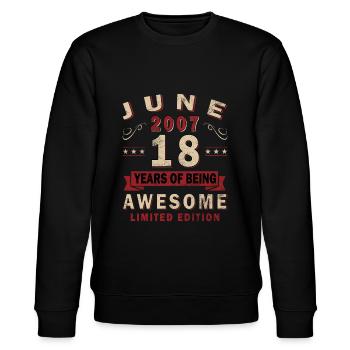 2007 June Vintage Retro Birthday - Stanley/Stella CHANGER Unisex Organic Sweatshirt - black - Front - Nik (191cm) & Marisol (170cm)