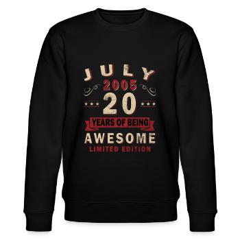 2005 Vintage Vintage Birthday Retro Gift - Stanley/Stella CHANGER Unisex Organic Sweatshirt - black - Front - Nik (191cm) & Marisol (170cm)