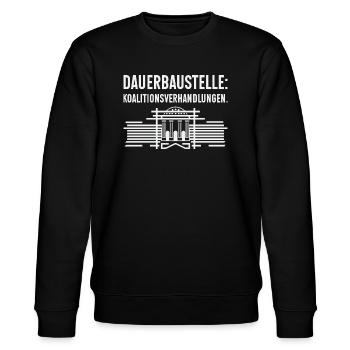 Dauerbaustelle Politik Satirisches Bau Schild - Stanley/Stella Unisex Bio-Sweatshirt CHANGER  - Schwarz - Vorne - Nik (191cm) & Marisol (170cm)
