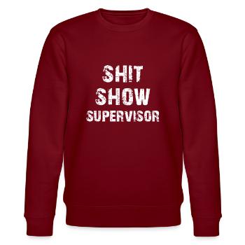 Scheiß Show Supervisor - Stanley/Stella Unisex Bio-Sweatshirt CHANGER  - Burgunderrot - Vorne - Nik (191cm) & Marisol (170cm)