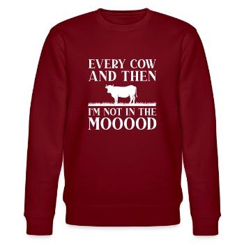 Every Cow And Then I’m Not In The Mooood - Stanley/Stella CHANGER Unisex Organic Sweatshirt - burgundy - Front - Nik (191cm) & Marisol (170cm)