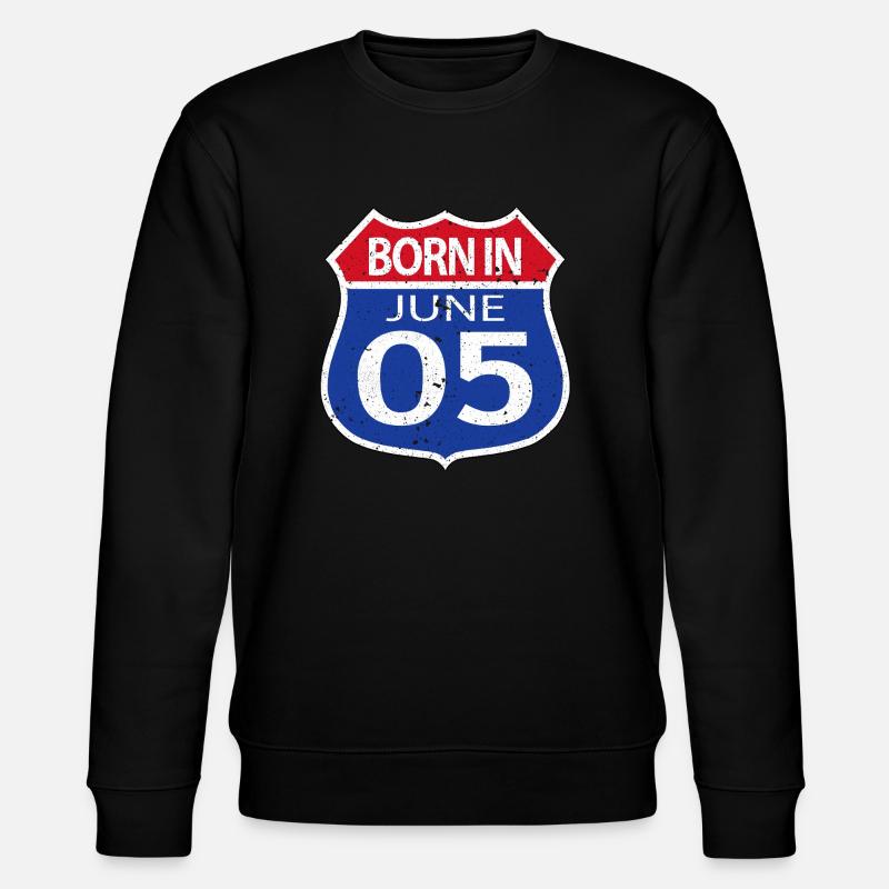 Born in June 2005 - Stanley/Stella CHANGER Unisex Organic Sweatshirt - black