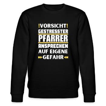 Don't talk to a stressed pastor! - Stanley/Stella CHANGER Unisex Organic Sweatshirt - black - Front - Nik (191cm) & Marisol (170cm)