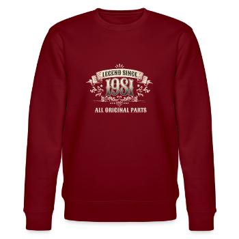 Retro Vintage Birthday Legend Since 1981 - Stanley/Stella Unisex Bio-Sweatshirt CHANGER  - Burgunderrot - Vorne - Nik (191cm) & Marisol (170cm)