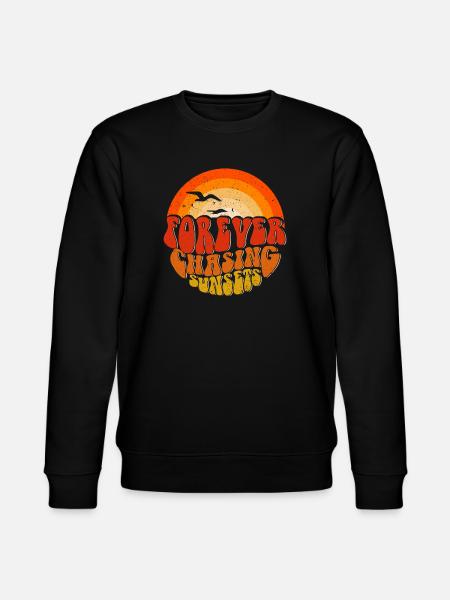 Forever Chasing Sunsets Retro Emblem - Stanley/Stella CHANGER Unisex Organic Sweatshirt - black