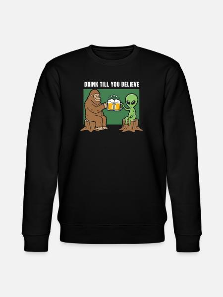 Cheers with Alien and Sasquatch - Stanley/Stella CHANGER Unisex Organic Sweatshirt - black