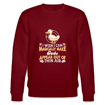 Duck shooting - Stanley/Stella CHANGER Unisex Organic Sweatshirt - burgundy - Front - Nik (191cm) & Marisol (170cm)