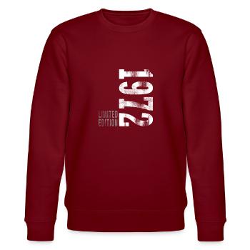 1972 geboren - Stanley/Stella Unisex Bio-Sweatshirt CHANGER  - Burgunderrot - Vorne - Nik (191cm) & Marisol (170cm)