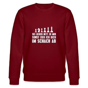 Sei lieber nett zu mir Schach - Stanley/Stella Unisex Bio-Sweatshirt CHANGER  - Burgunderrot - Vorne - Nik (191cm) & Marisol (170cm)