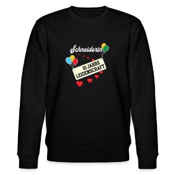 Schneiderin 10 jähriges Jubiläum Schneiderei Jubi - Stanley/Stella Unisex Bio-Sweatshirt CHANGER  - Schwarz - Vorne - Nik (191cm) & Marisol (170cm)