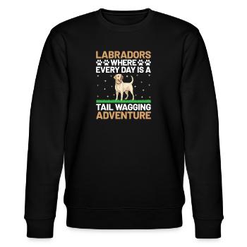 Labradore, wo jeder Tag ein schwanzwedelnder Advent ist - Stanley/Stella Unisex Bio-Sweatshirt CHANGER  - Schwarz - Vorne - Nik (191cm) & Marisol (170cm)
