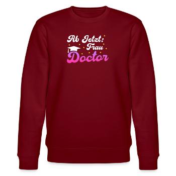 Doktortitel AB JETZT FRAU DOCTOR Lustiges - Stanley/Stella Unisex Bio-Sweatshirt CHANGER  - Burgunderrot - Vorne - Nik (191cm) & Marisol (170cm)