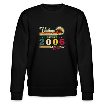 April 2006 Retro April 2006 Birthday Gift - Stanley/Stella CHANGER Unisex Organic Sweatshirt - black - Front - Nik (191cm) & Marisol (170cm)