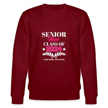 Senior Mom Class of 2024 Proud Mother Graduation - Stanley/Stella Unisex Bio-Sweatshirt CHANGER  - Burgunderrot - Vorne - Nik (191cm) & Marisol (170cm)