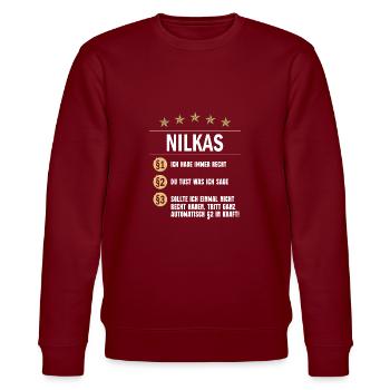 Niklas Habe immer Recht Namenstag - Stanley/Stella Unisex Bio-Sweatshirt CHANGER  - Burgunderrot - Vorne - Nik (191cm) & Marisol (170cm)