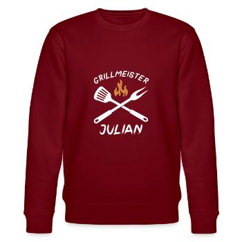 Grillmeister Julian - Stanley/Stella Unisex Bio-Sweatshirt CHANGER  - Burgunderrot - Vorne - Nik (191cm) & Marisol (170cm)