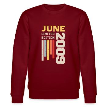 June 2009 - Birthday gift June 2009 June - Stanley/Stella CHANGER Unisex Organic Sweatshirt - burgundy - Front - Nik (191cm) & Marisol (170cm)