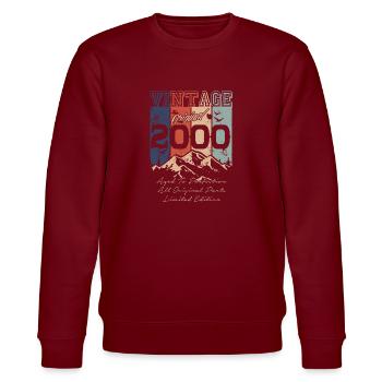 Legendary 2000 vintage - Stanley/Stella CHANGER Unisex Organic Sweatshirt - burgundy - Front - Nik (191cm) & Marisol (170cm)