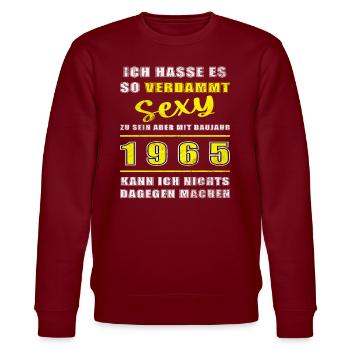 1965 Baujahr Geburtstag Jahrgang - Stanley/Stella Unisex Bio-Sweatshirt CHANGER  - Burgunderrot - Vorne - Nik (191cm) & Marisol (170cm)
