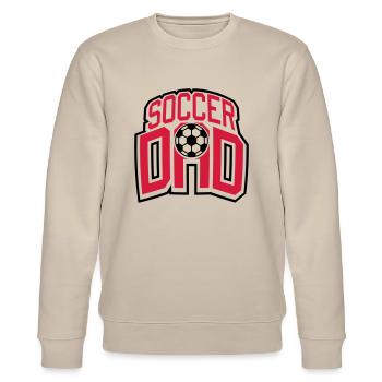 Hobby Logo Soccer Dad - Stanley/Stella Unisex Bio-Sweatshirt CHANGER  - Beige - Vorne - Nik (191cm) & Marisol (170cm)