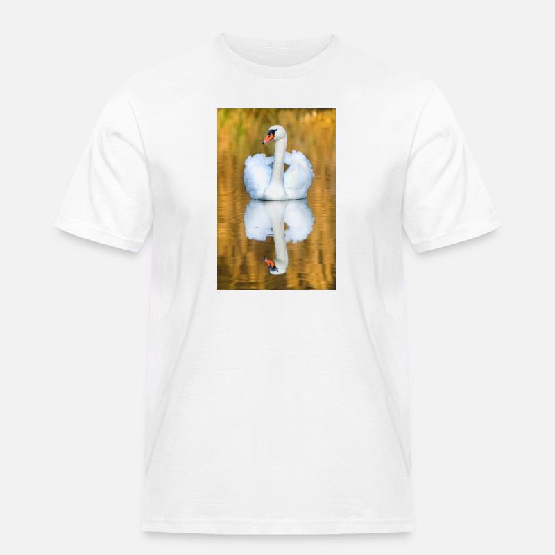 Schwanensee, Schwan im See mit Spiegelbild - Männer Workwear T-Shirt - Weiß