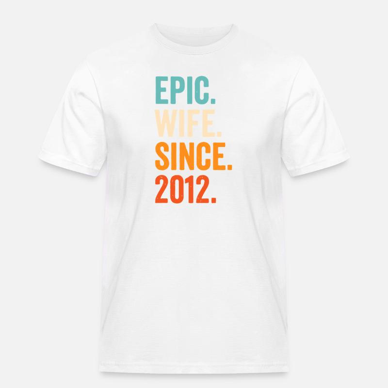 Epische Ehefrau seit 2012 - Männer Workwear T-Shirt - Weiß