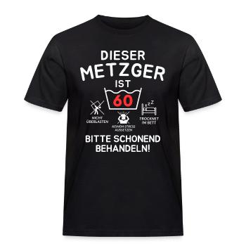 Dieser Metzger ist 60. Schonend behandeln - Männer Workwear T-Shirt - Schwarz - Vorne - AI Model Male 178 light (178cm)