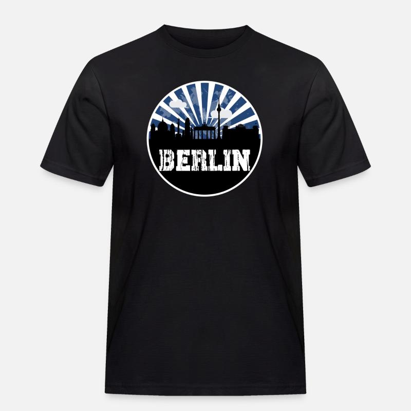 Berlin Skyline Blue Hour - Männer Workwear T-Shirt - Schwarz