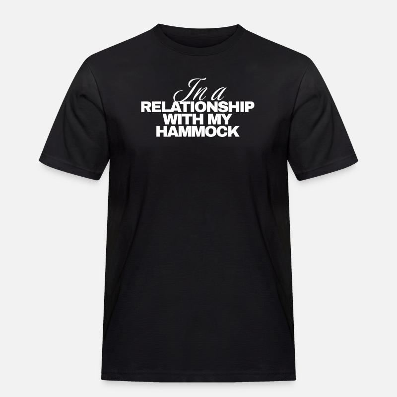 In einer Beziehung mit meiner Hängematte - Männer Workwear T-Shirt - Schwarz