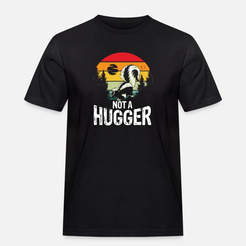 Not a hugger skunk - Männer Workwear T-Shirt - Schwarz