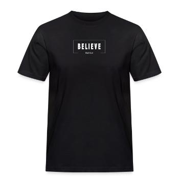 BELIEVE Christlicher Glaube Bibelvers - Männer Workwear T-Shirt - Schwarz - Vorne - AI Model Male 178 light (178cm)