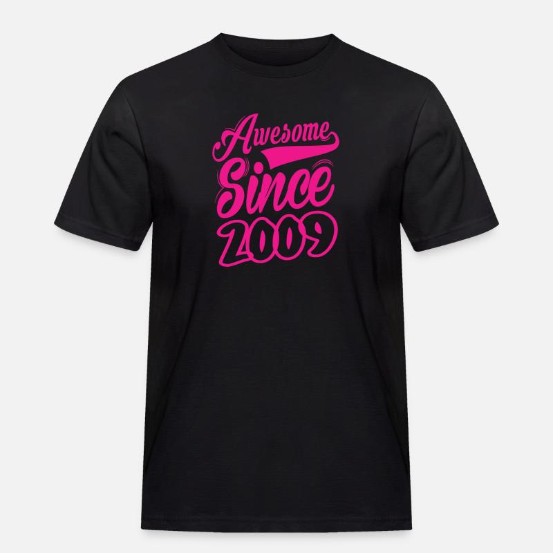 Awesome Since 2009 - Männer Workwear T-Shirt - Schwarz