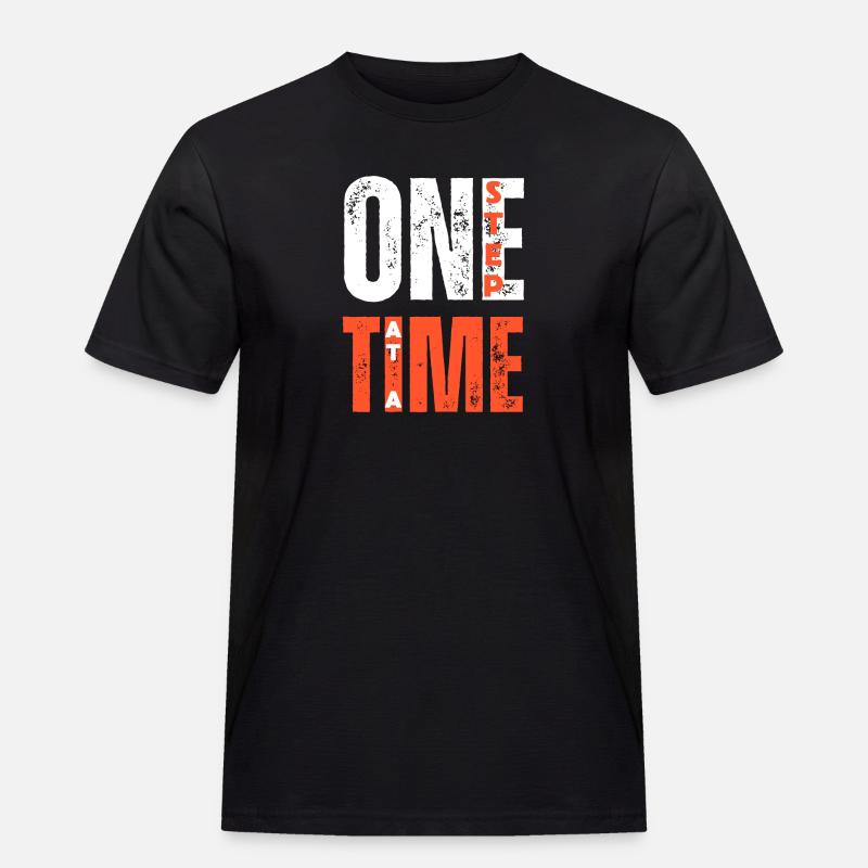 ONE STEP AT A TIME - Männer Workwear T-Shirt - Schwarz