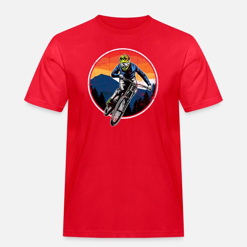 Sunset Trail Mountainbiker - Männer Workwear T-Shirt - Rot