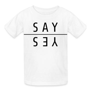 Say Yes Geschenk - Kinder T-Shirt von Russell - Weiß - Vorne - AI Model Kid Male (0cm)