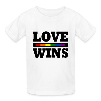 Love wins - Kinder T-Shirt von Russell - Weiß - Vorne - AI Model Kid Male (0cm)