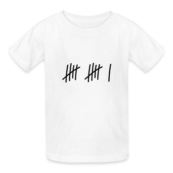 11 Striche // 11 Mal // Geburtstag // Geschenk - Kinder T-Shirt von Russell - Weiß - Vorne - AI Model Kid Male (0cm)