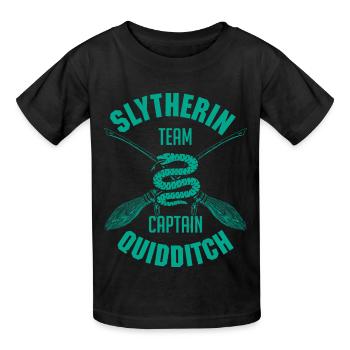 Harry Potter Slytherin Quidditch Wappen - Kinder T-Shirt von Russell - Schwarz - Vorne - AI Model Kid Male (0cm)