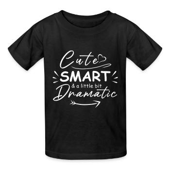 Niedlich, klug und ein bisschen dramatisch - Kinder T-Shirt von Russell - Schwarz - Vorne - AI Model Kid Male (0cm)