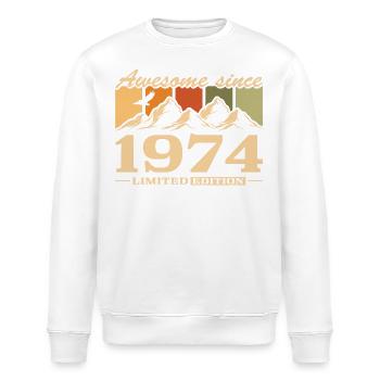 Geburtsjahr 1974 geboren Berge Geburtstag - Stanley/Stella Unisex Bio-Sweatshirt ROLLER - Weiß - Vorne - Nik (191cm)