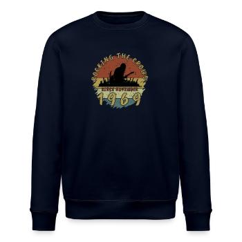 55. Geburtstag Rocking this planet GIT 11/1969 - Stanley/Stella Unisex Bio-Sweatshirt ROLLER - Navy - Vorne - Nik (191cm)