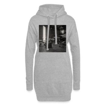 Photographie Noir dans un hangar d’avion vintage Animal - Sweat-shirt à capuche long Femme - gris chiné - Devant