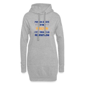 À côté d’un maçon, toucher la perfection - Sweat-shirt à capuche long Femme - gris chiné - Devant