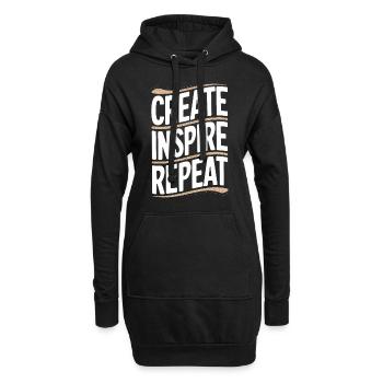 Sculpteurs de sable professionnels sur la plage du - Sweat-shirt à capuche long Femme - noir - Devant