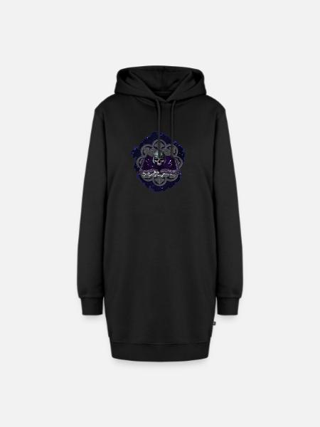 Schädelhelm mit menschenknochen auf dunklem Buch - Hoodie-Kleid - Schwarz