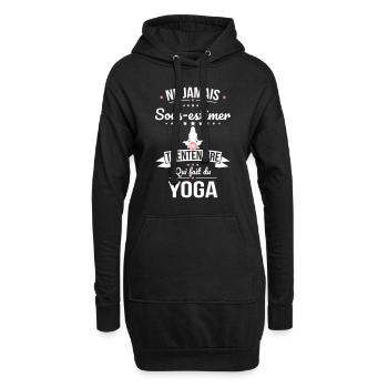 Sous-estimer une trentenaire qui fait du yoga - Sweat-shirt à capuche long Femme - noir - Devant