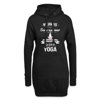 Sous-estimer une quadragénaire qui fait du yoga - Sweat-shirt à capuche long Femme - noir - Devant