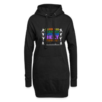 Continuez à vous entraîner jusqu’à ce que votre ceinture devienne noire - Sweat-shirt à capuche long Femme - noir - Devant