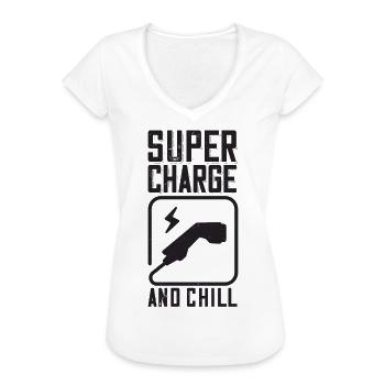 Supercharge And Chill - für Elektro Auto Fans - Frauen Vintage T-Shirt - Weiß - Vorne - Danielle (179cm)